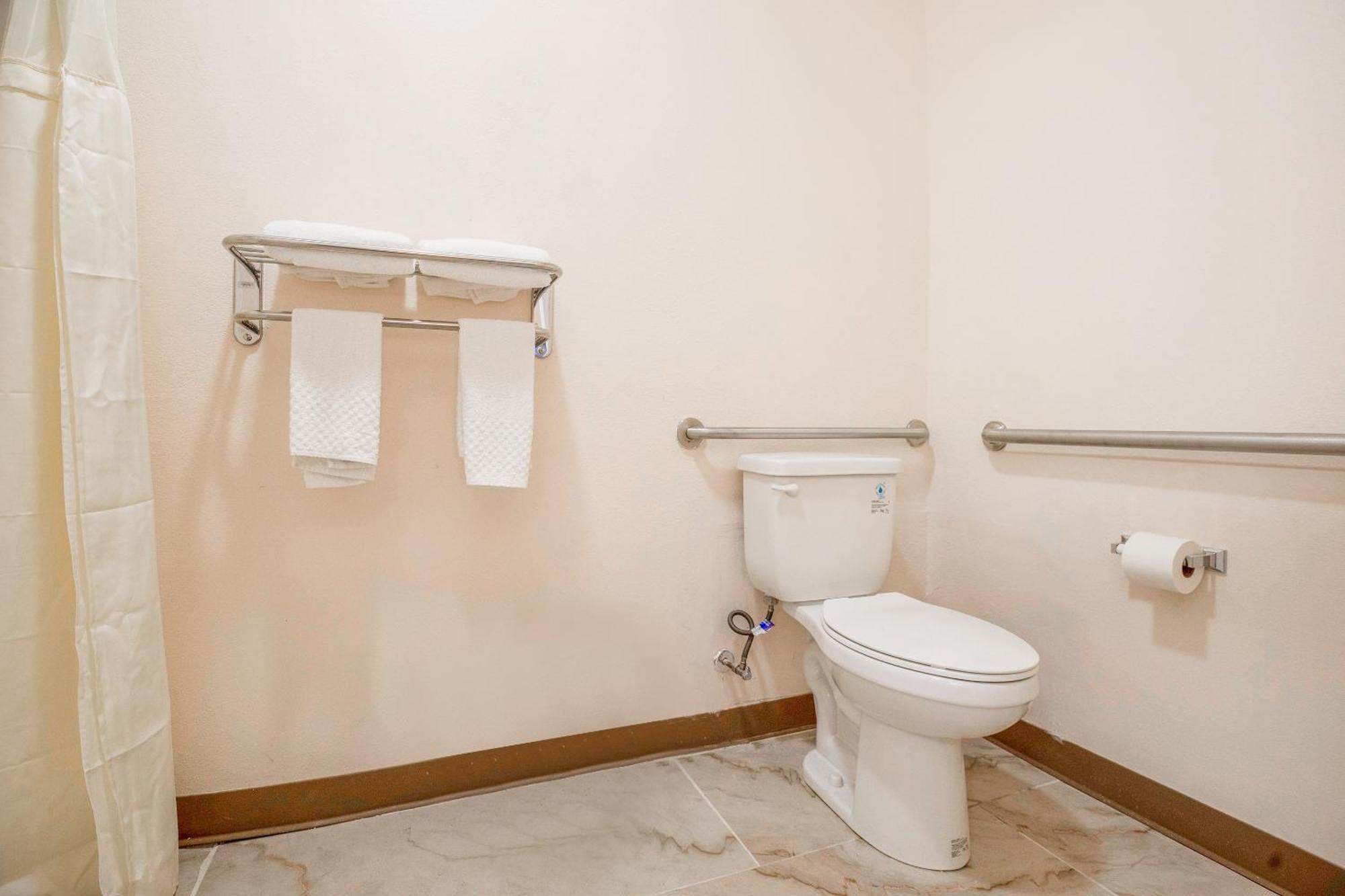 Oyo Hotel Adairsville Calhoun South I-75 Екстериор снимка